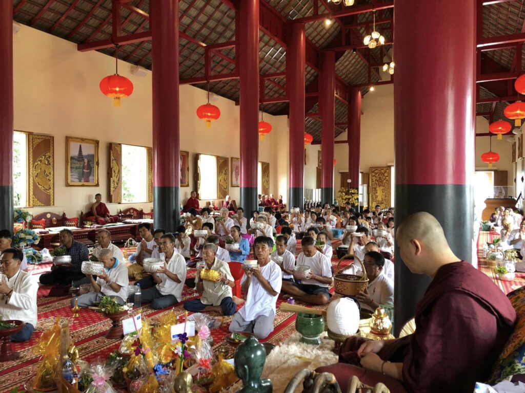 ฟังเทศช่วงพรรษา