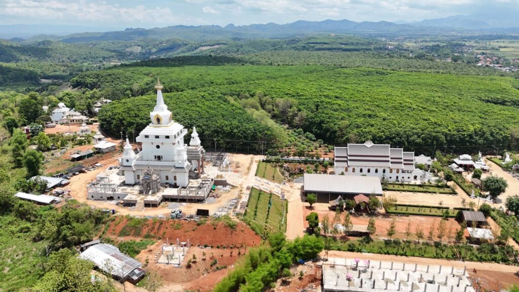 ท่องเที่ยวสายบุญที่ดอยดวงแก้ว