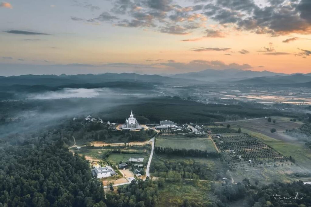 ดอดยดวงแก้ว มุมสงบใจ 