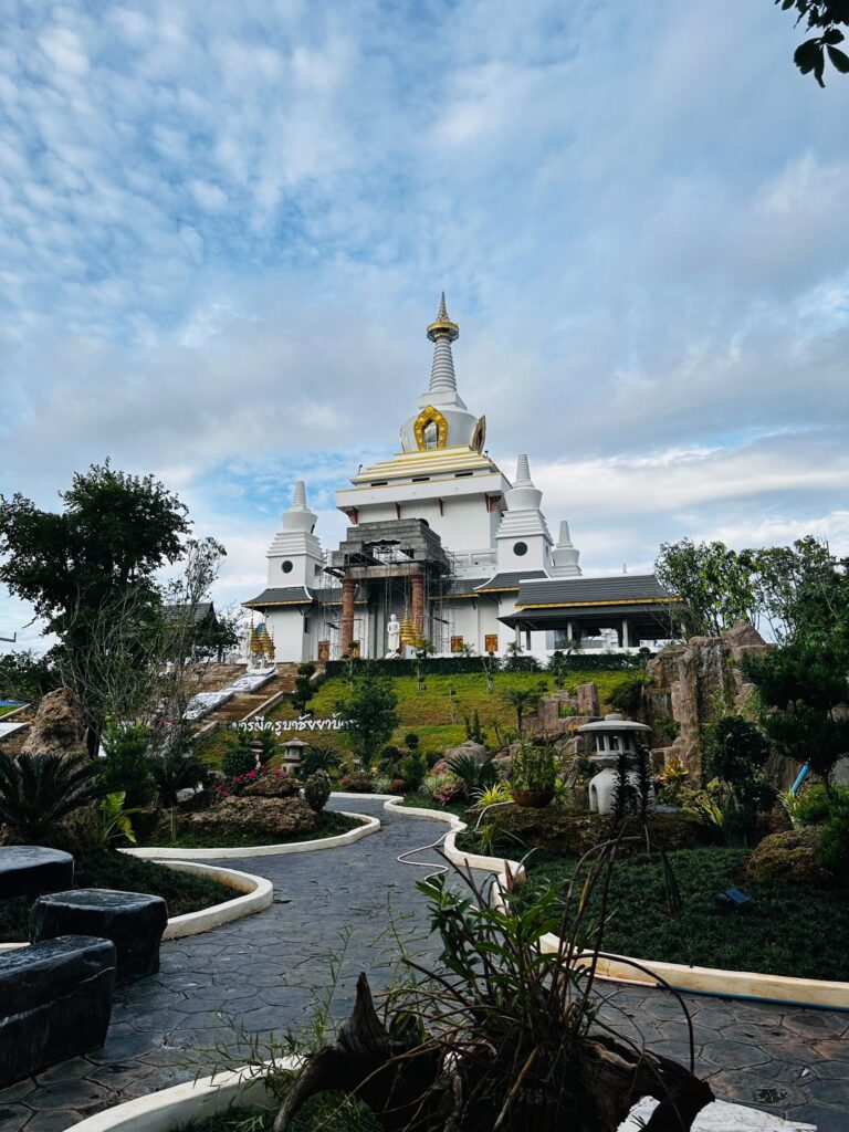 ยิ่งสูง ยิ่งต้องถ่อมใจ